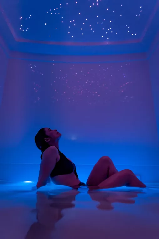 Cabine flottaison sensorielle : découvrez les bienfaits du sel d'Epsom, Albi, epsö by Thuy